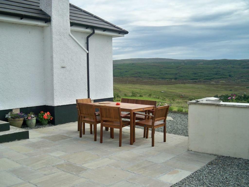 B&B Ronan House Edinbain Exterior foto